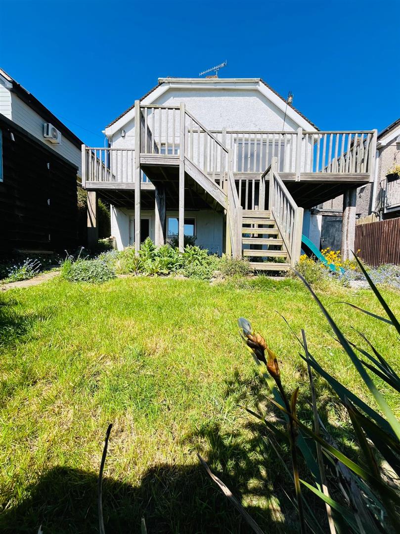 Fairlight Avenue, Hastings